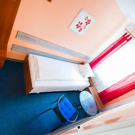 Vandrerhjem Red Carpet *