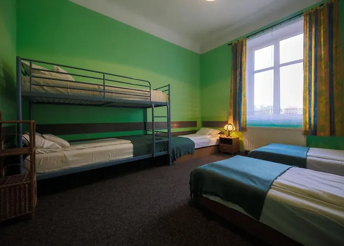 旅馆 红地毯旅舍