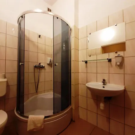 호스텔 Red Carpet