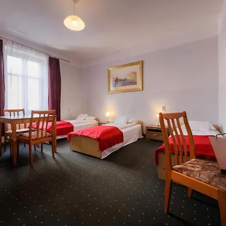 호스텔 Red Carpet